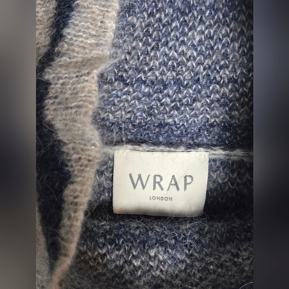 Women's Wrap London Baby Alpaca & Merino Blend Hygge Style Sweater, Size 2 - Picture 2 of 3